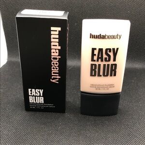 HUDA beauty easy blur foundation NEW vanilla 120B